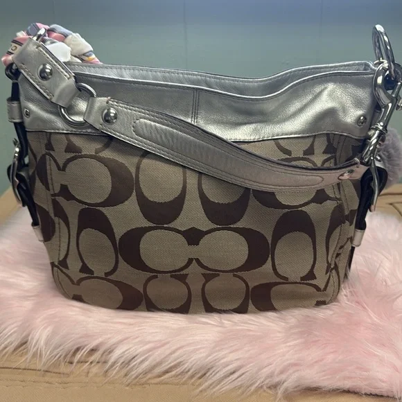 Coach Brown and Silver Shoulder Bag Vintage Y2K - Picture 3 of 10
